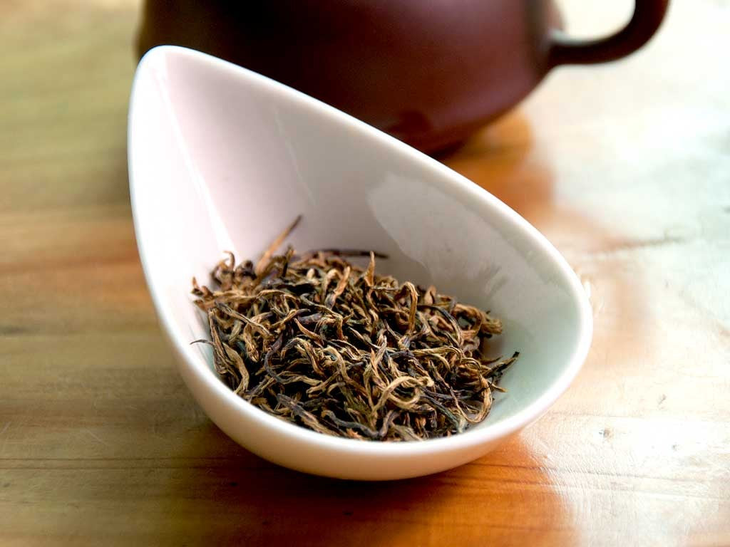 Black Tea-A Simple Way to Steep High Quality Souchong Black Tea Such as Jun Jun Mei