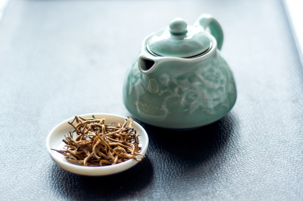 Black Tea-Steep #1 Yunnan Golden Buds Black Tea with Celadon Porcelain Teapot