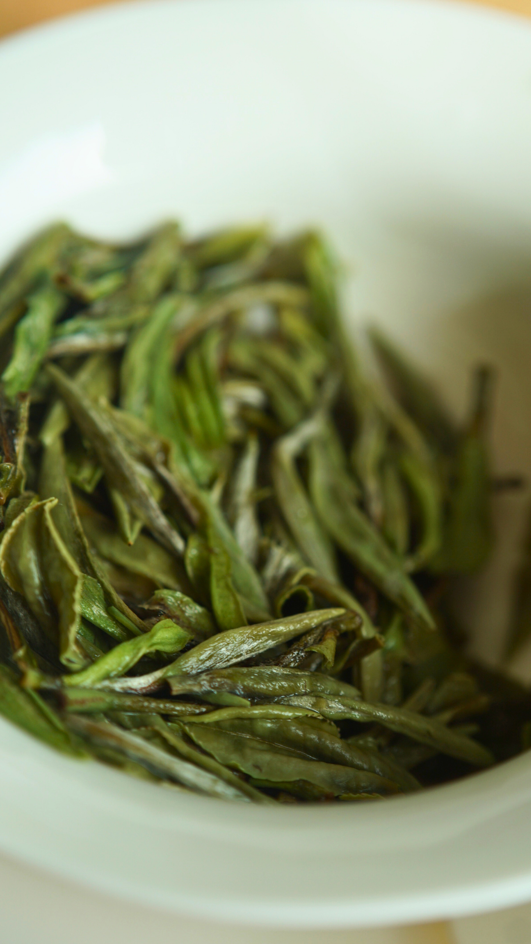 Bailiu Village Bai Mu Dan Made by Tea Master Mei Xiangjing