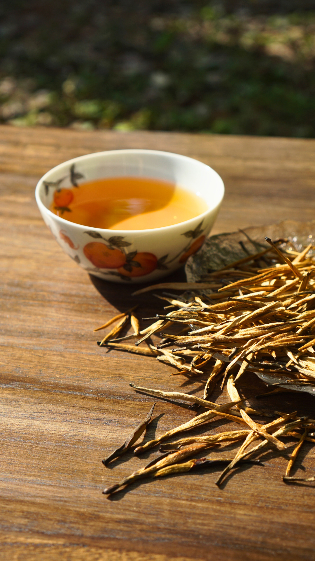 Dianhong Golden Needle-Large Buds