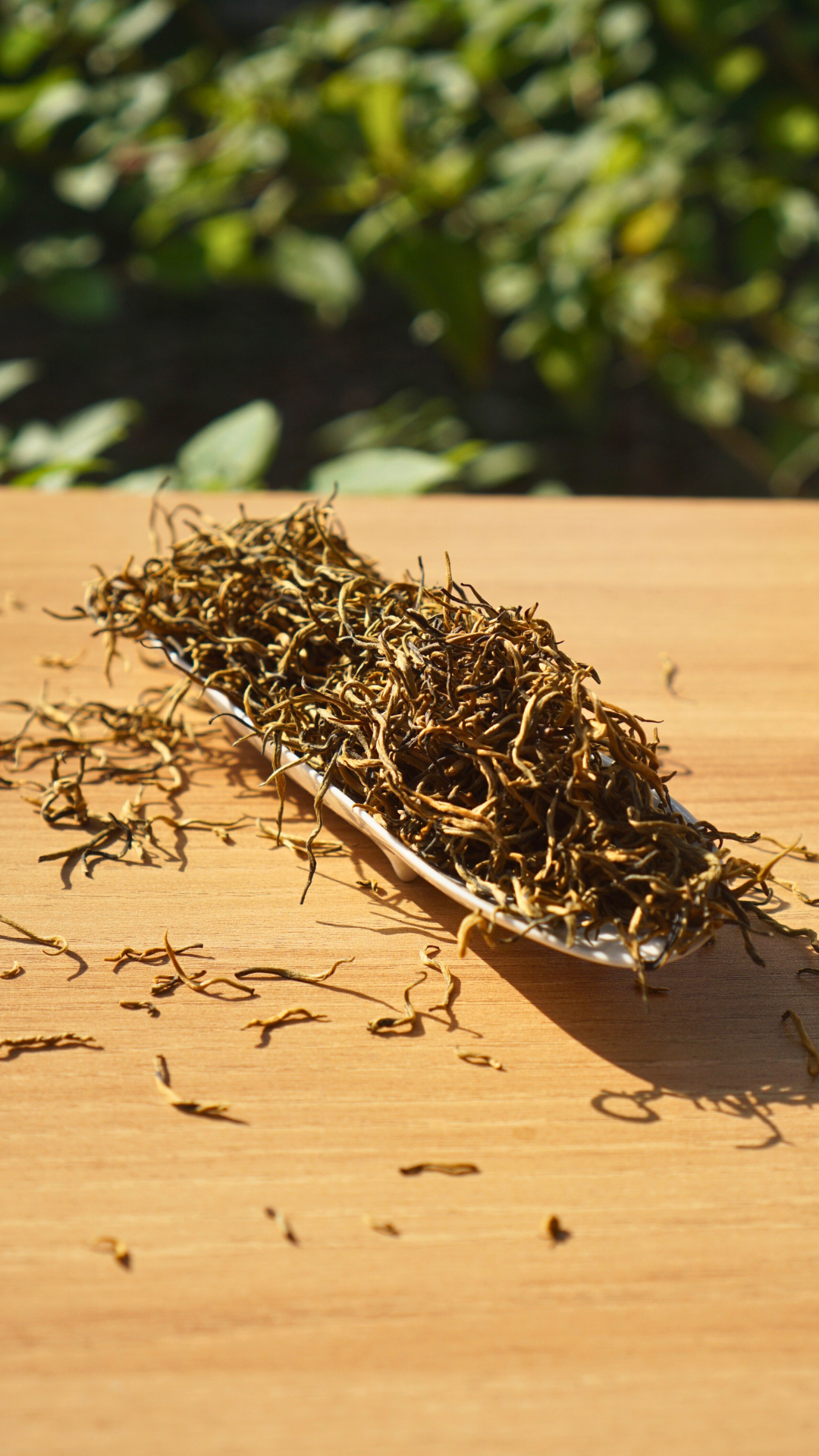Dianhong Golden Threads