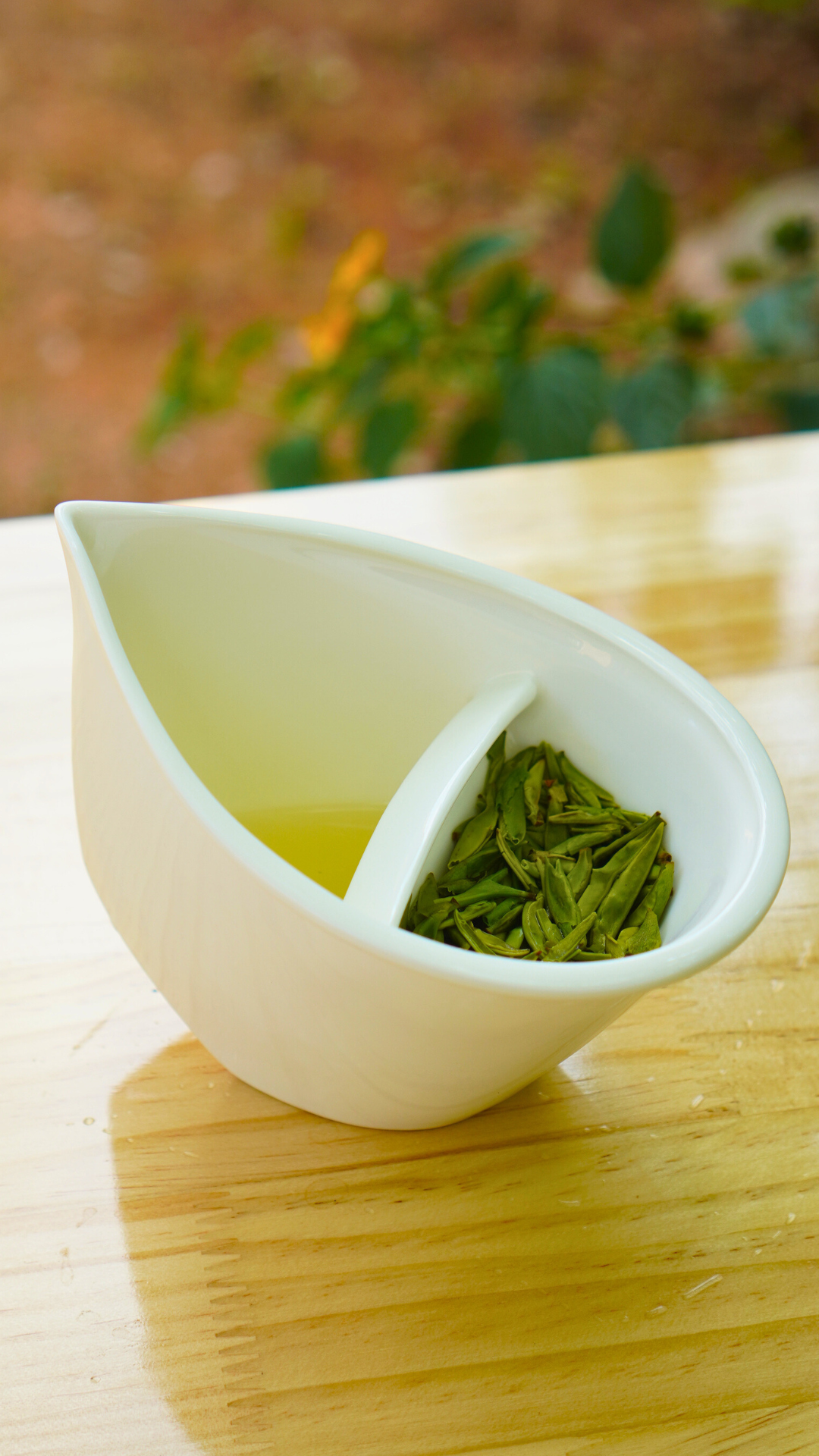 FilterFlow Tea Server