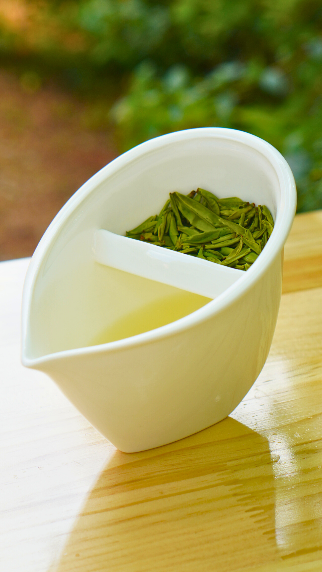 FilterFlow Tea Server