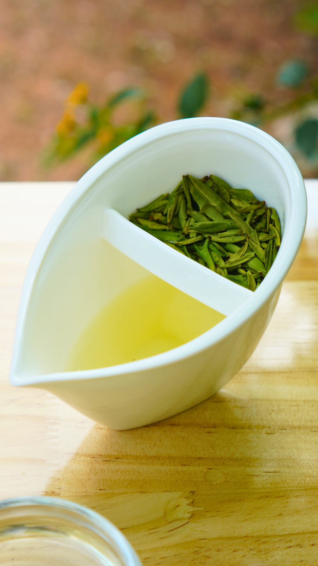 FilterFlow Tea Server