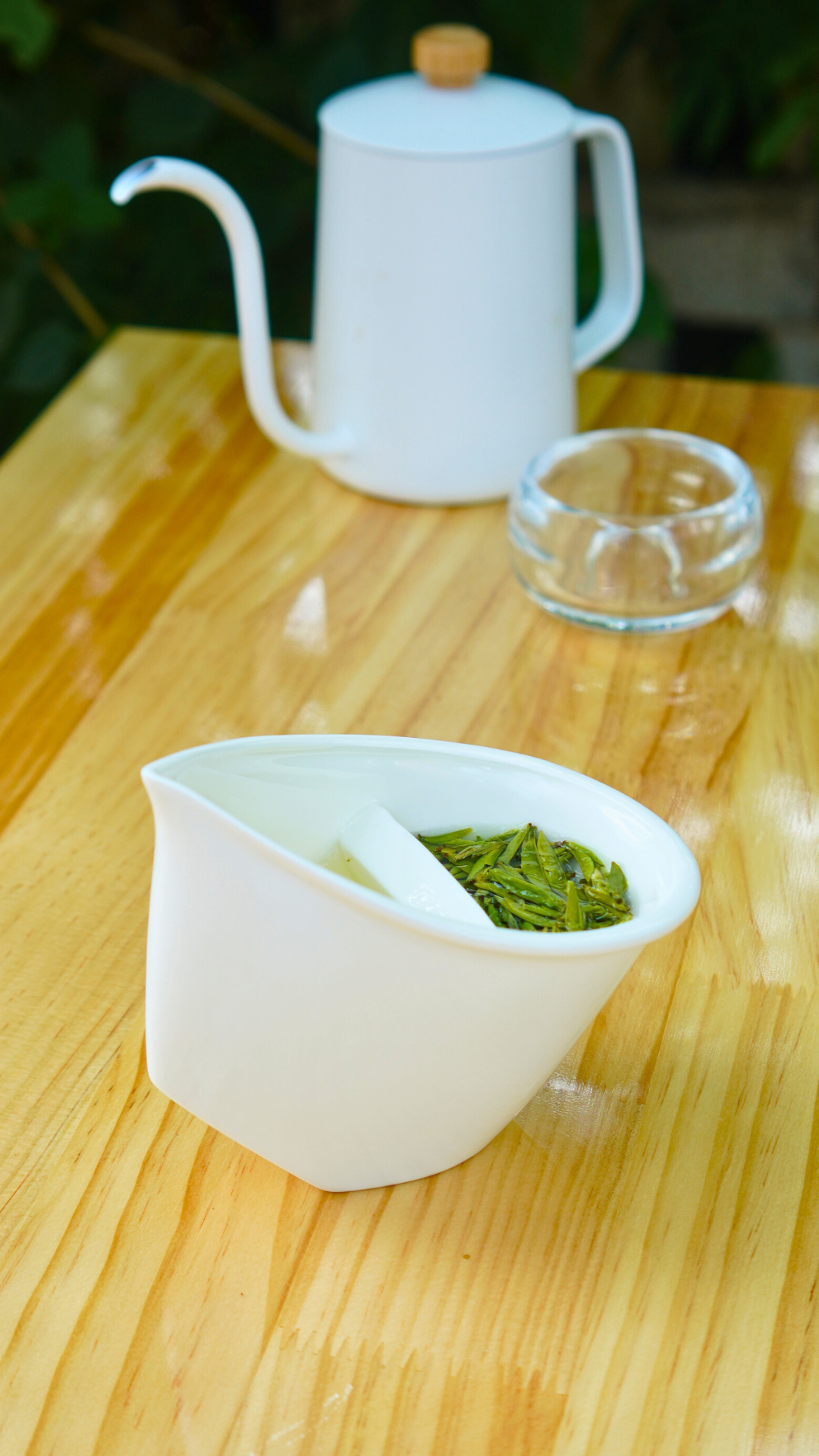 FilterFlow Tea Server