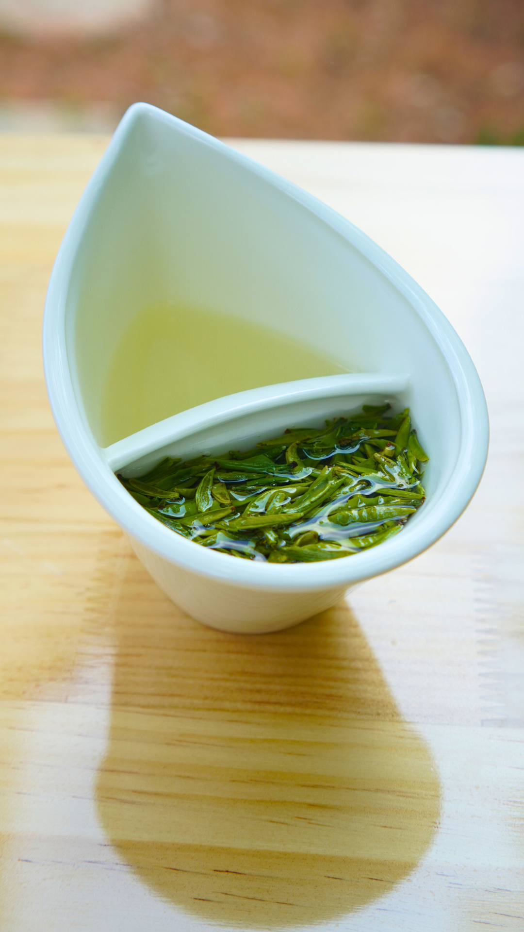 FilterFlow Tea Server