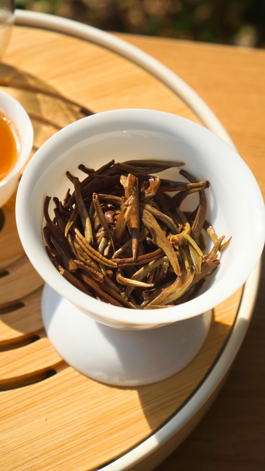 Jinggu Bai Hao Yin Zhen-Tea Balls