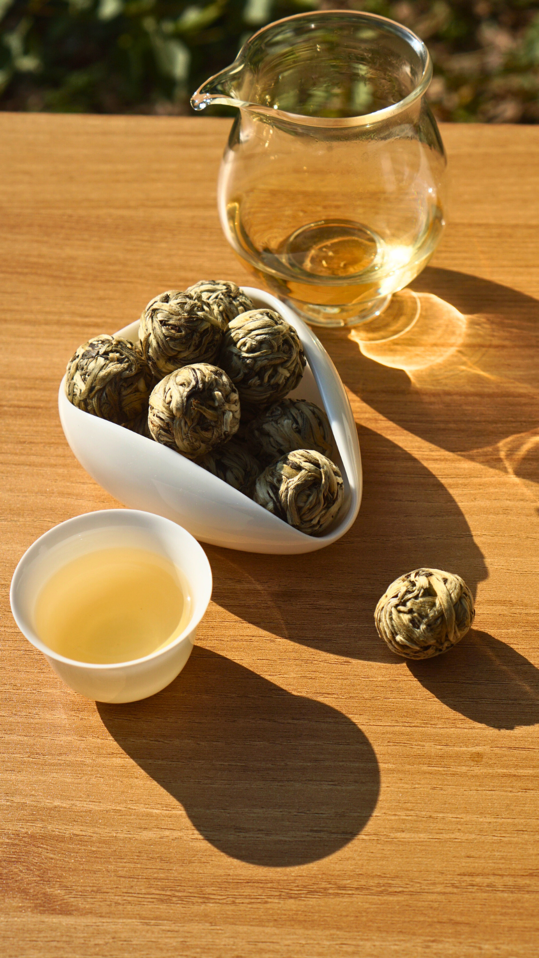 Jinggu Bai Hao Yin Zhen-Tea Balls