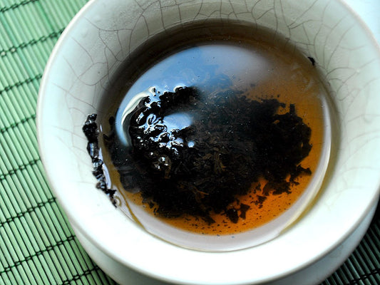 Pu erh-Steep Mini Pu-erh Tea-cake with Yixing Purple Clay Teapot